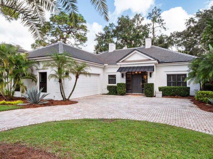 Property Photo:  10457 Cromwell Grove Terrace  FL 32827