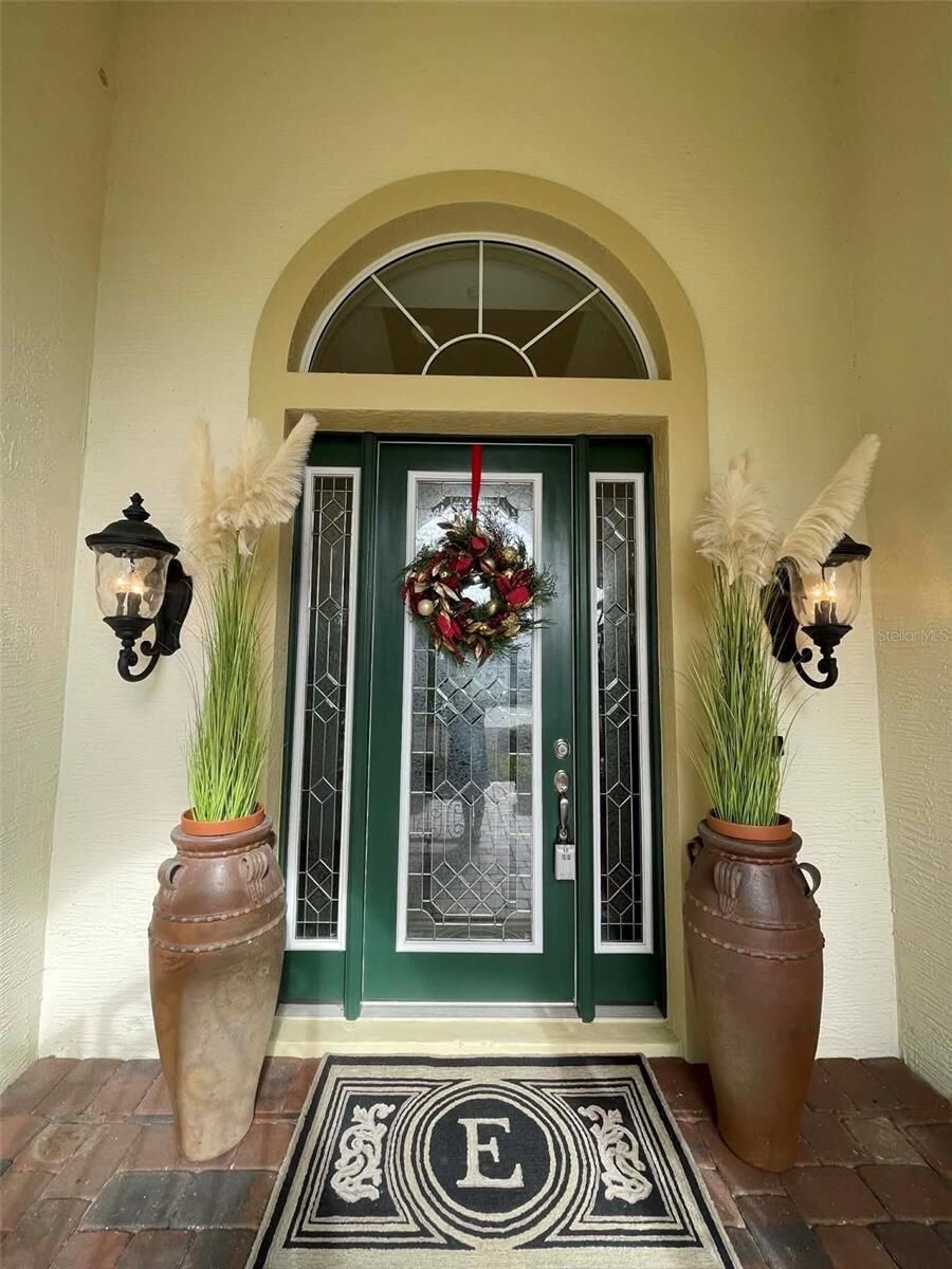 Property Photo:  17 Las Palmas Way  FL 32137 