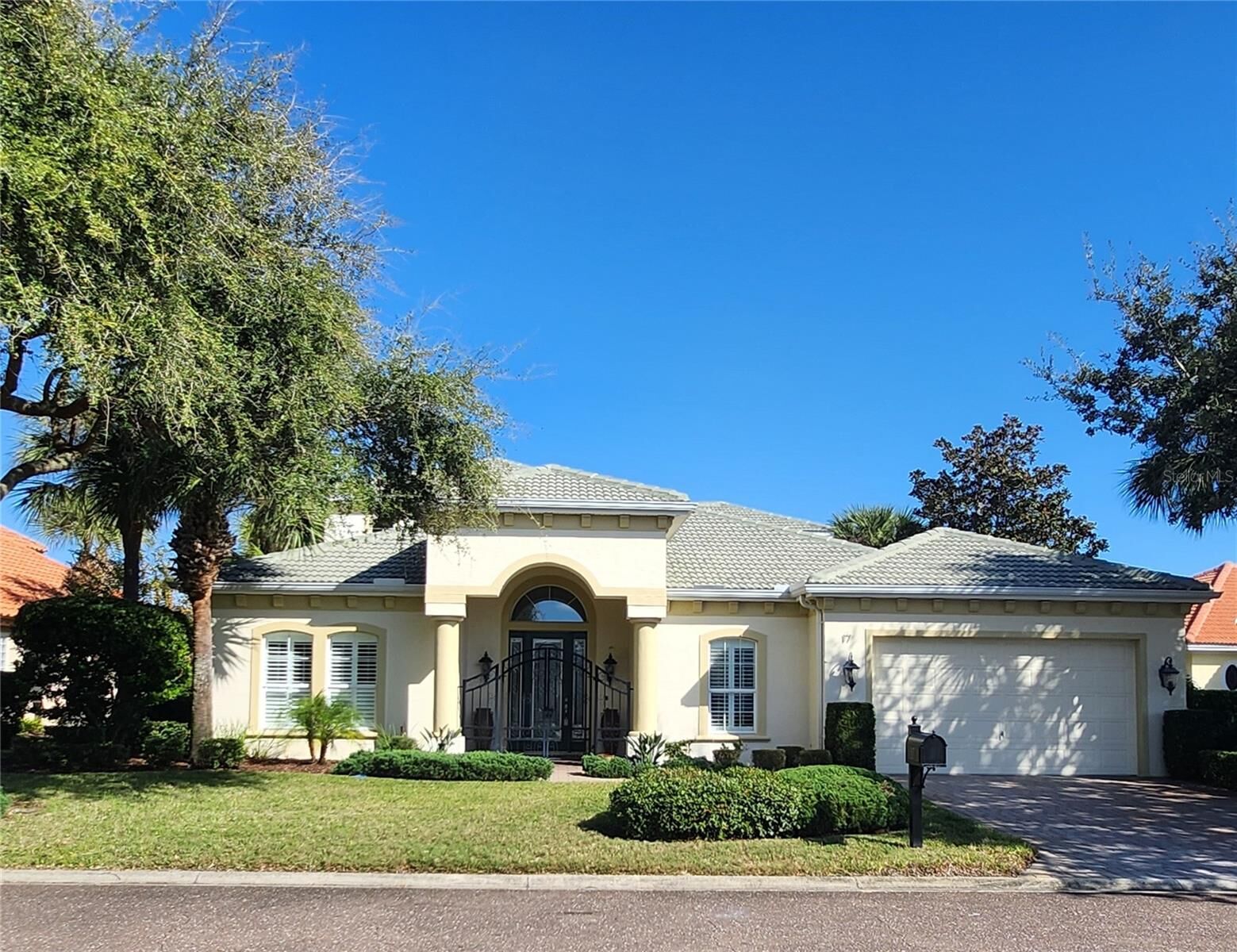Property Photo: 17 Las Palmas Way FL 32137