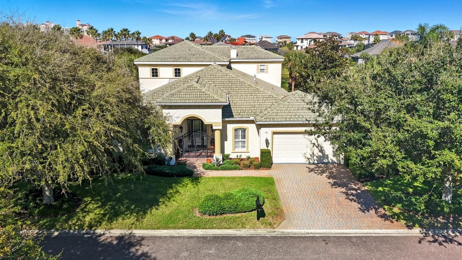 Property Photo: 17 Las Palmas Way FL 32137
