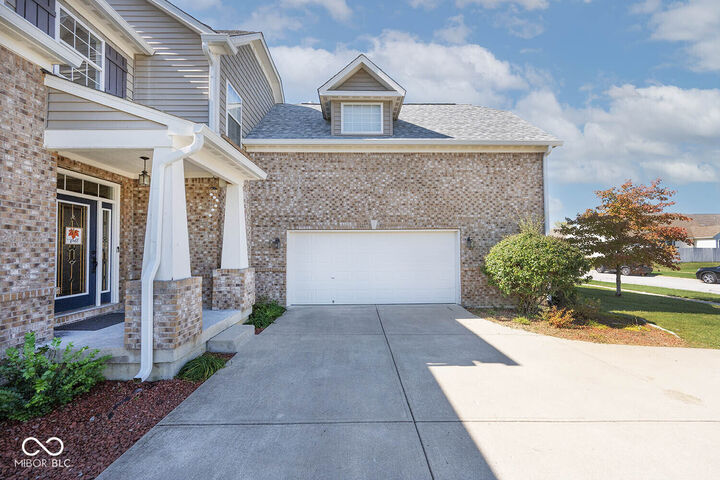 Property Photo: 1197 Lucca Drive IN 46143