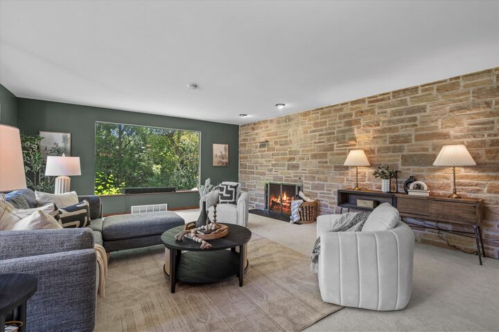 Property Photo: 2416 W Dean Ct WI 53217