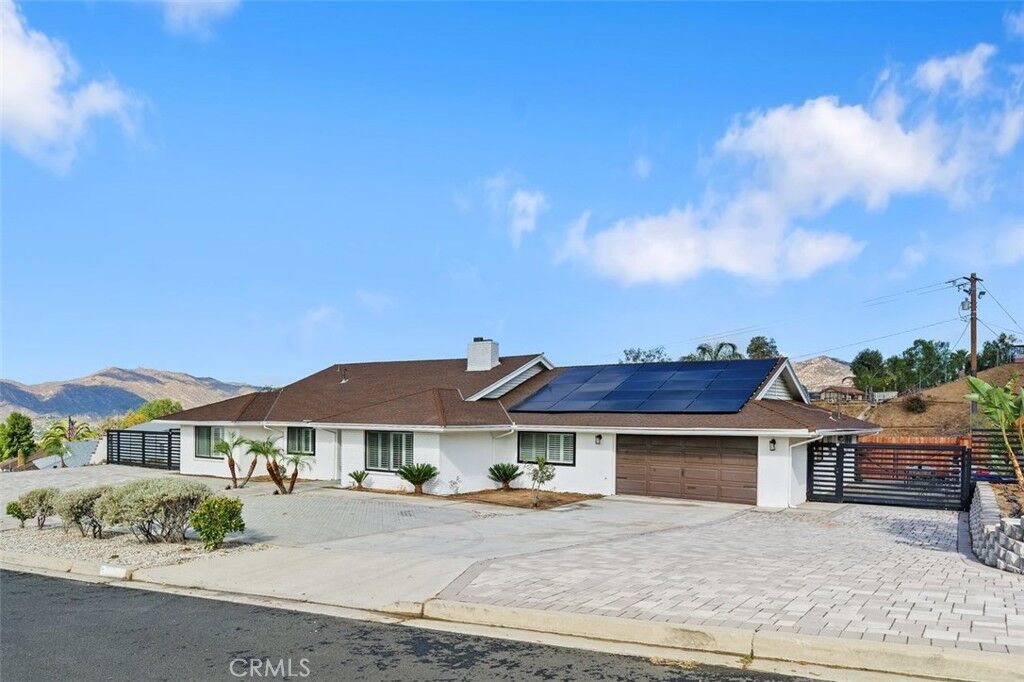 Property Photo: 25240 Pico Vista Way CA 92557