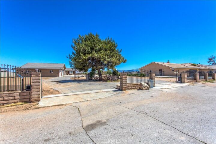 Property Photo:  7045 Oak Hill Road  CA 92344 