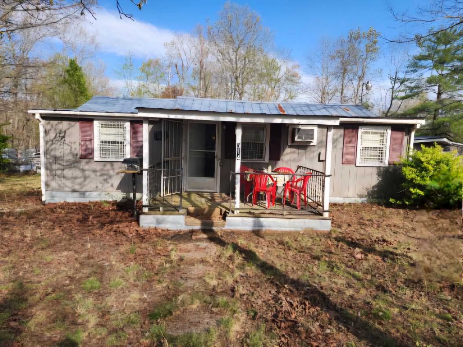 Property Photo: 314 Cherokee Ln TN 37018