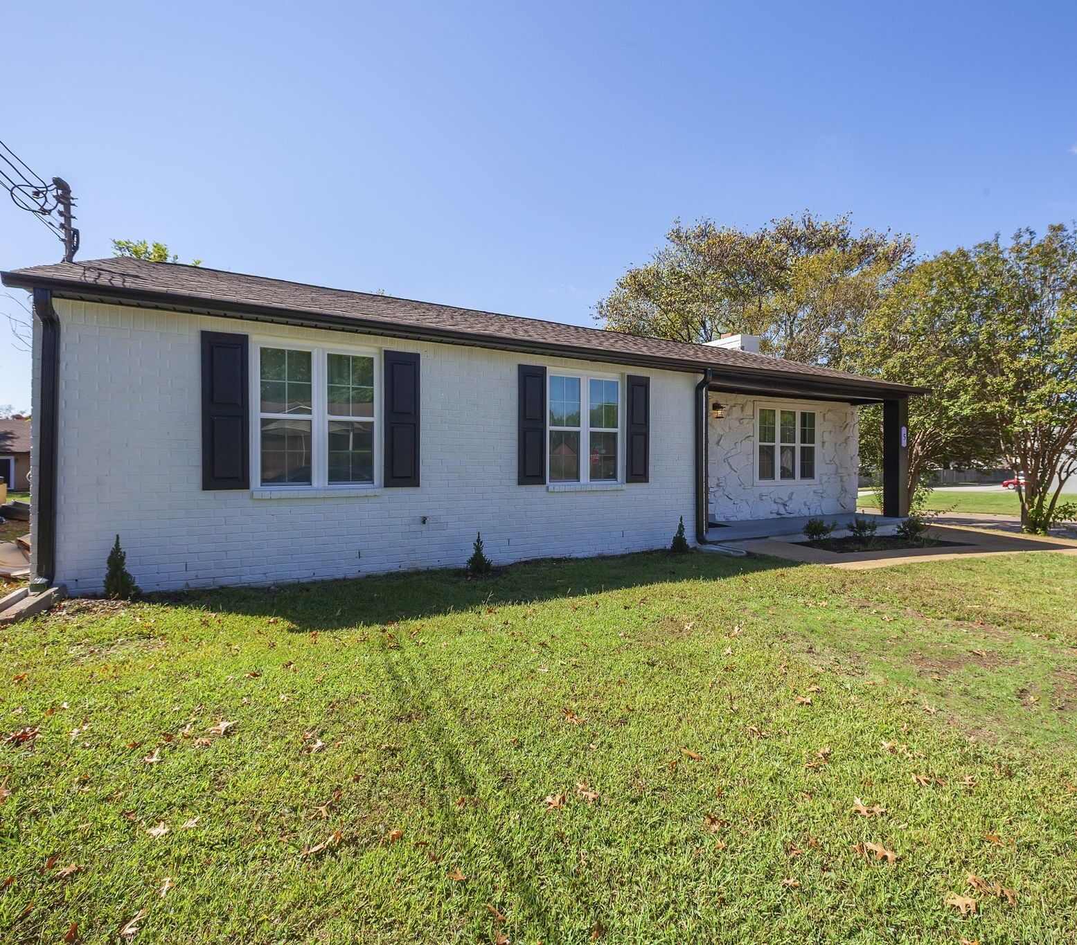 Property Photo: 5 Raintree Cv TN 38305