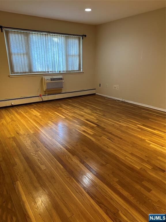 Property Photo: 40 Manchester Court NJ 07470