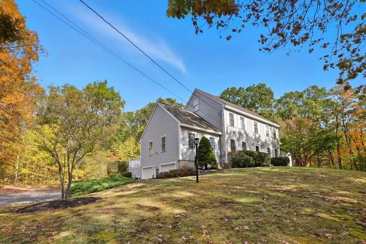 Property Photo: 13 Cottonwood Road NH 03865