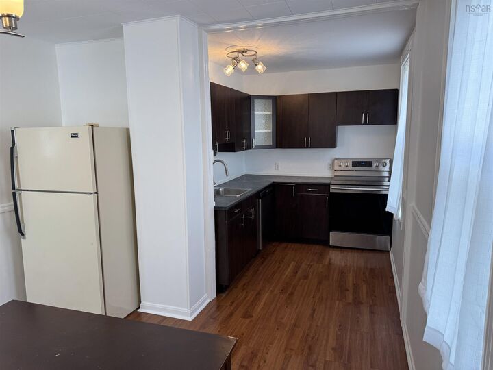 Property Photo:  364 Washington Street  NS B2H 3M1