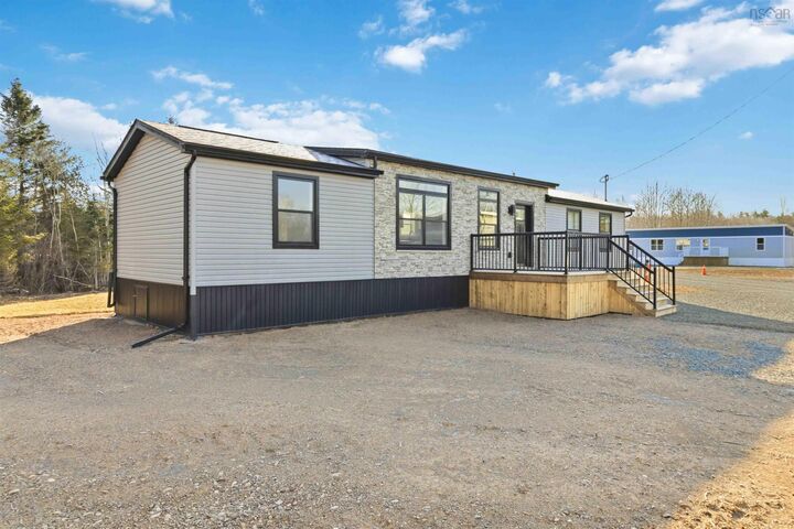 Property Photo: 8 Pebble Lane NS B0N 2J0