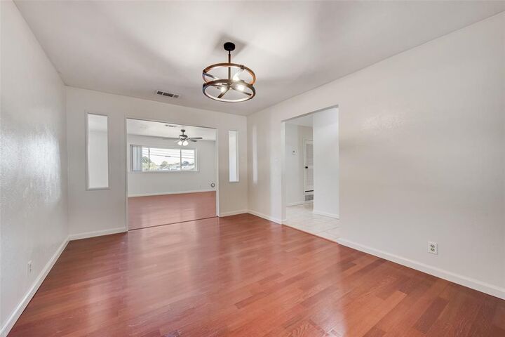 Photo de la propriété:  411 Yorkshire Drive  TX 76040