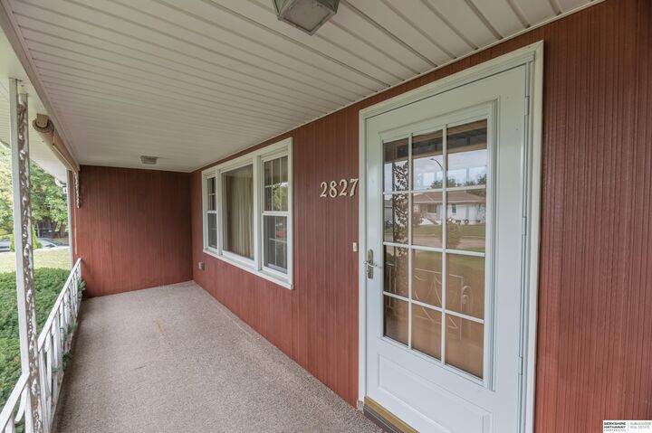 Property Photo: 2827 S 38th Street NE 68105