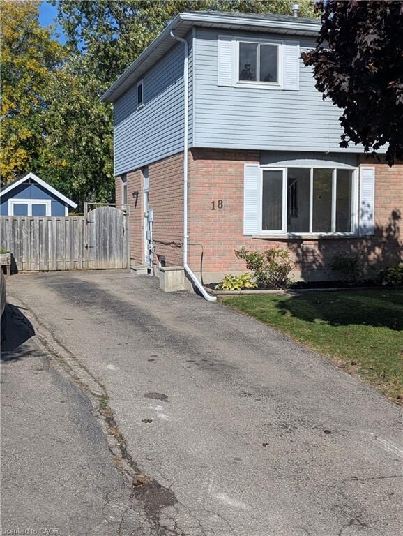 18 Calais Place  Kitchener ON N2M 5M1 photo