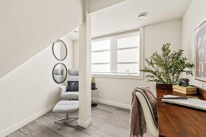 Property Photo: 125 41 Avenue SW AB T2S 3H3