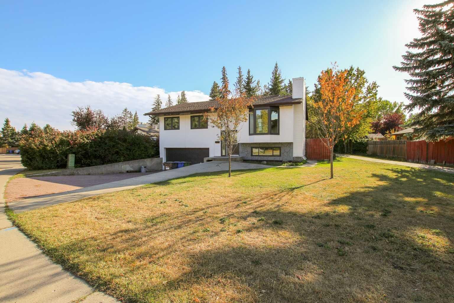 Property Photo: 27 Gregson Crescent AB T4P 2K3
