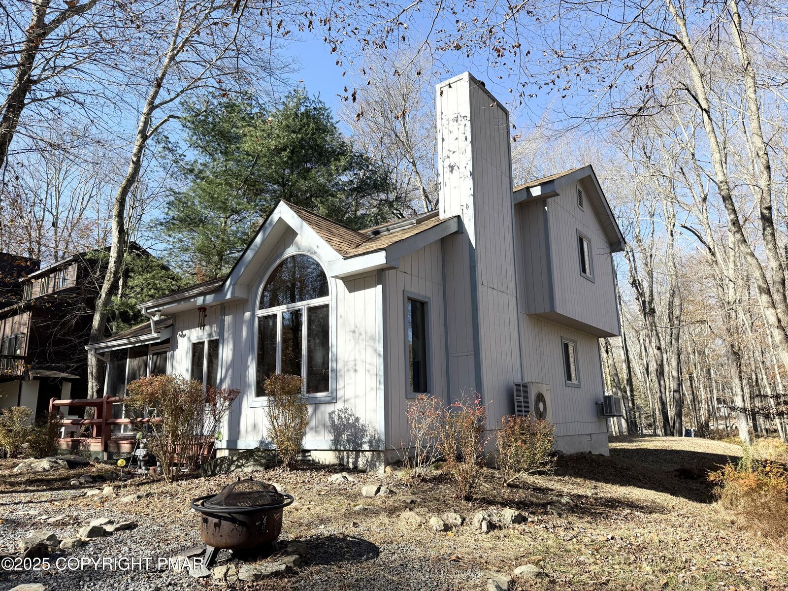 Property Photo: 135 Sitka Drive PA 18347