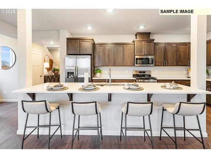 Property Photo:  2618 Mt St Helens Ave SE  OR 97302 