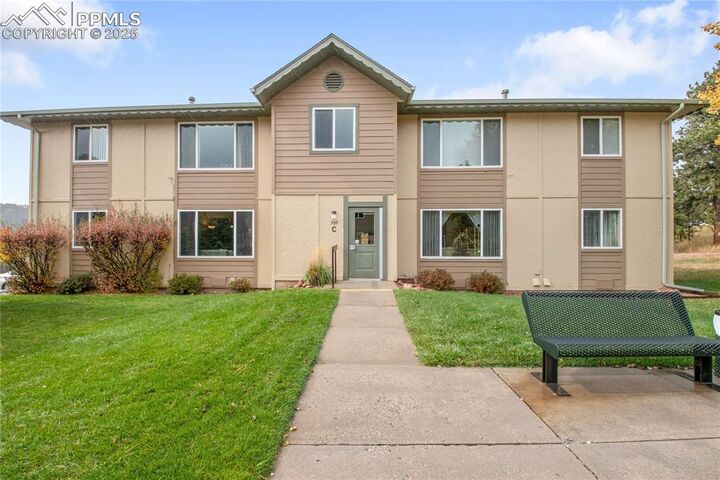380 Paradise Circle C2  Woodland Park CO 80863 photo