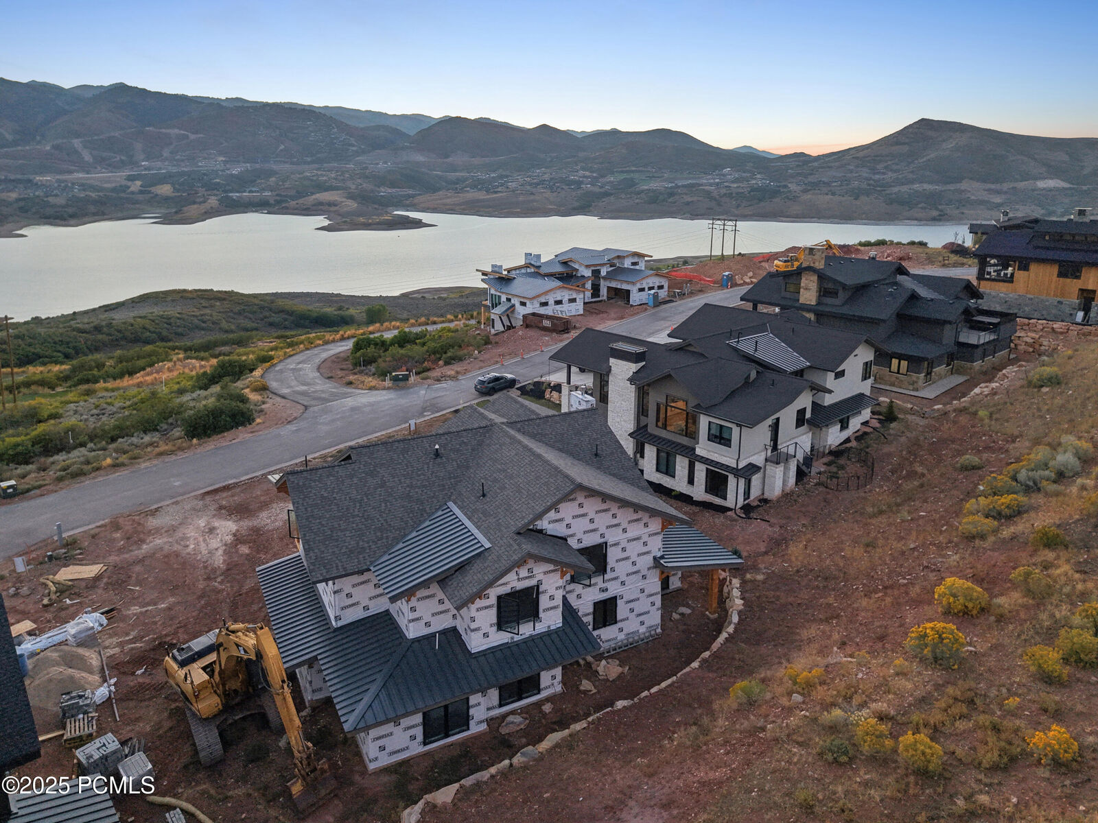 Property Photo: 10646 N Reflection Ridge UT 84036