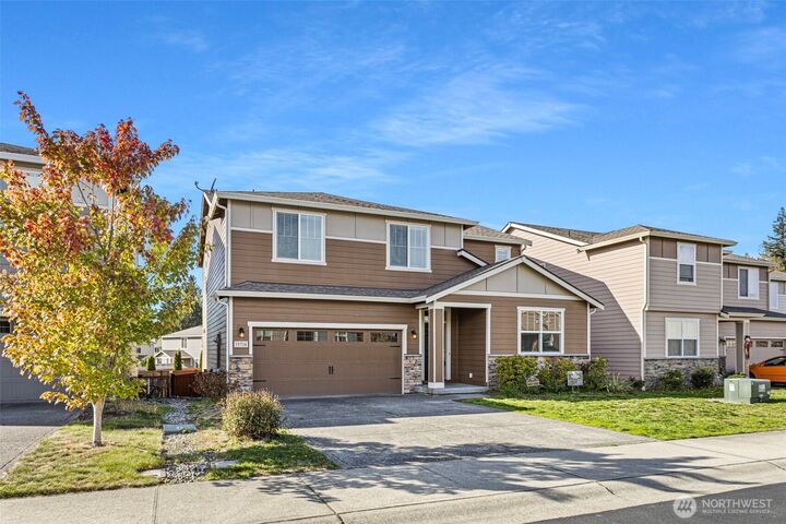 Property Photo: 13716 66th Avenue E WA 98373