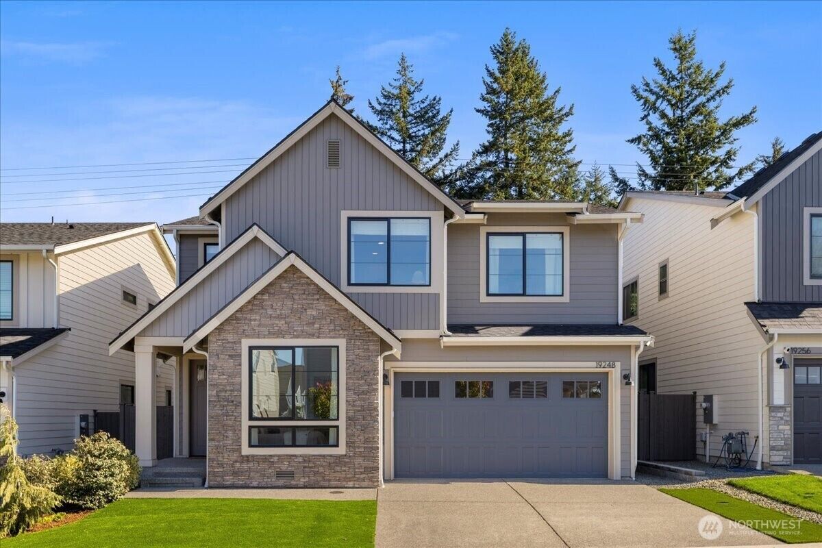 Property Photo: 19248 139th Place SE WA 98058