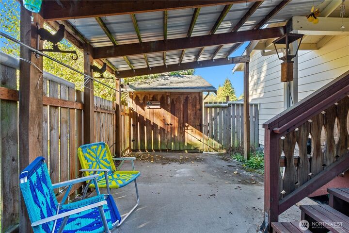 Property Photo: 3810 Maple Road WA 98037