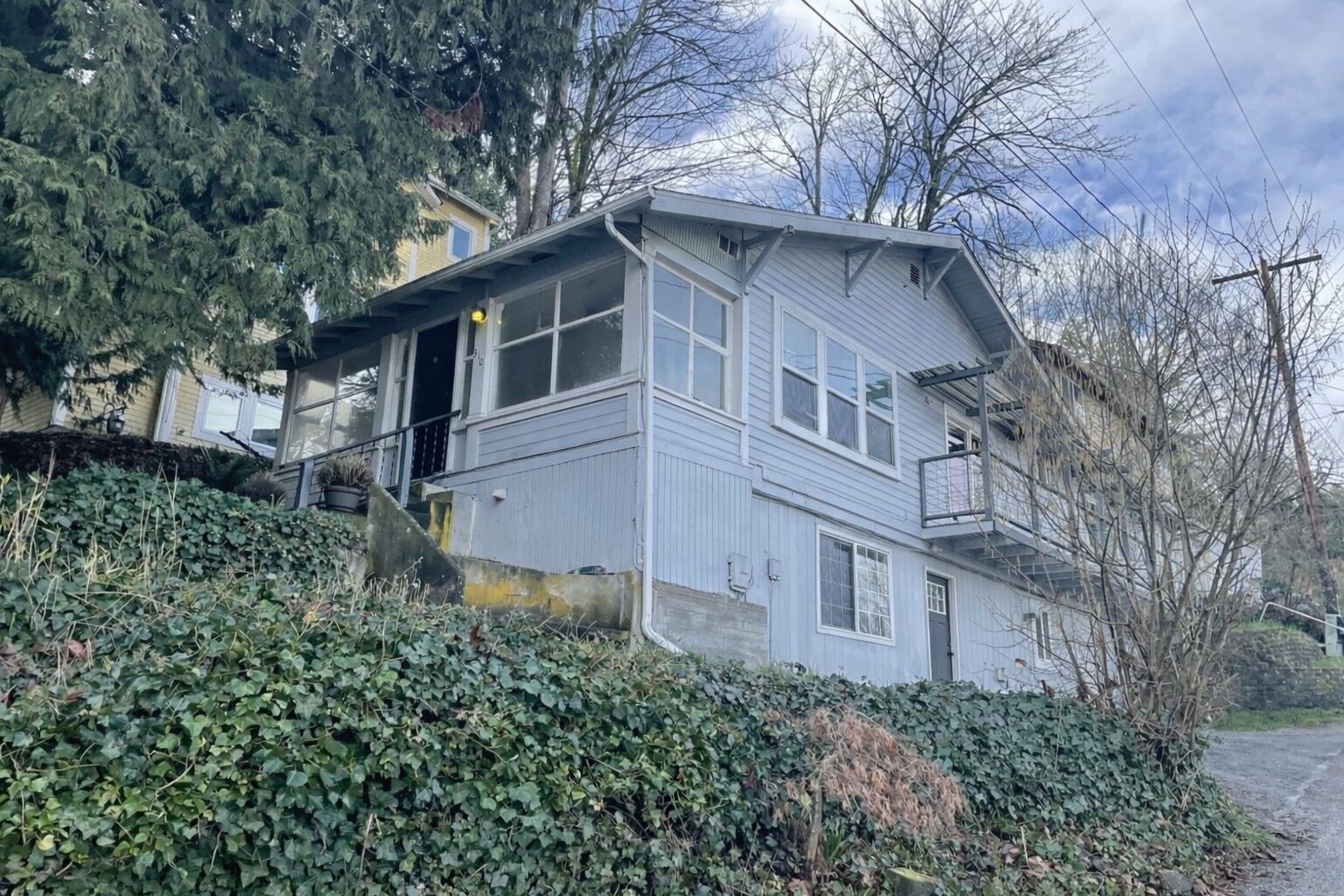 Property Photo:  310 E Ivy Street  WA 98225 