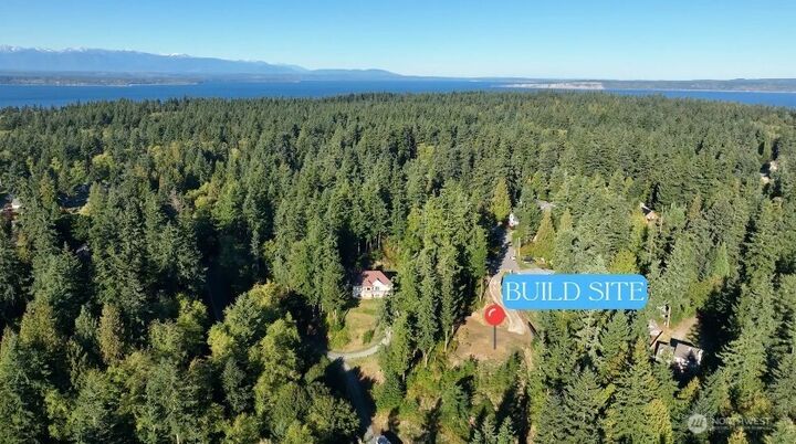 Property Photo: 3681 Kingston Court WA 98236