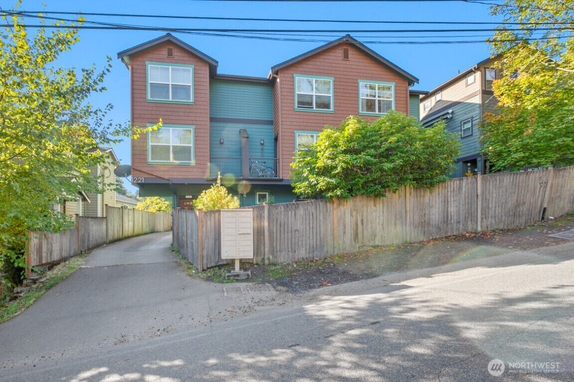 Property Photo:  1223 NE 135th Street A  WA 98125 