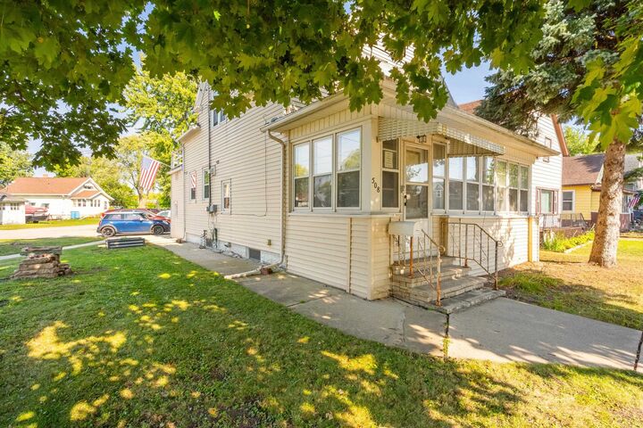 Property Photo:  508 Indiana Avenue  WI 54937 