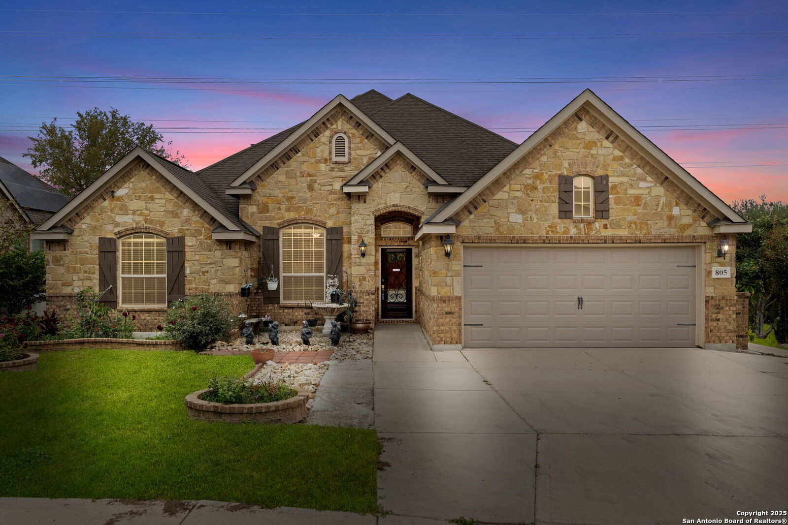 Property Photo: 805 Raceland Road TX 78245