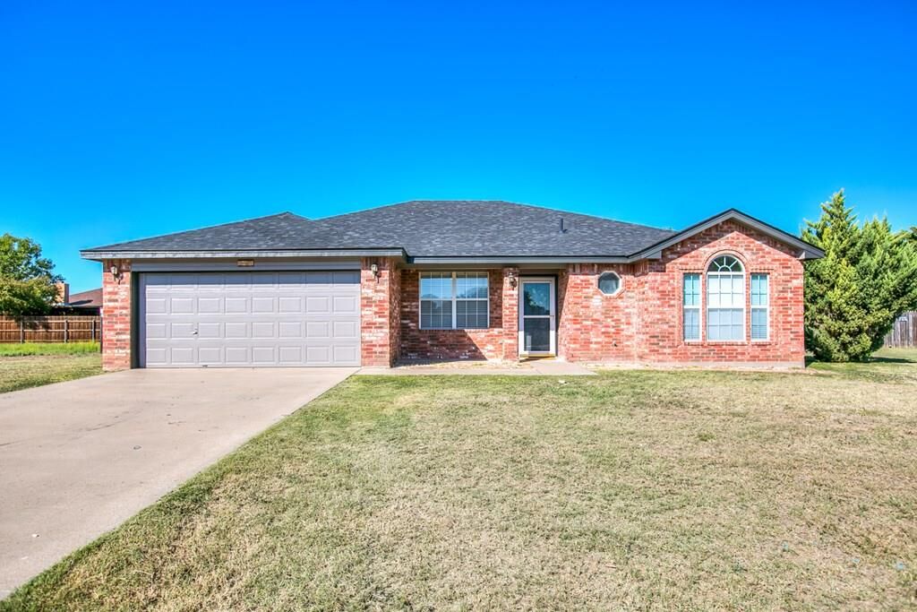 Property Photo: 1217 Rita Circle TX 76905
