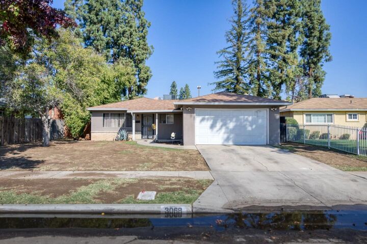 3068 West Fairmont Avenue  Fresno CA 93722 photo