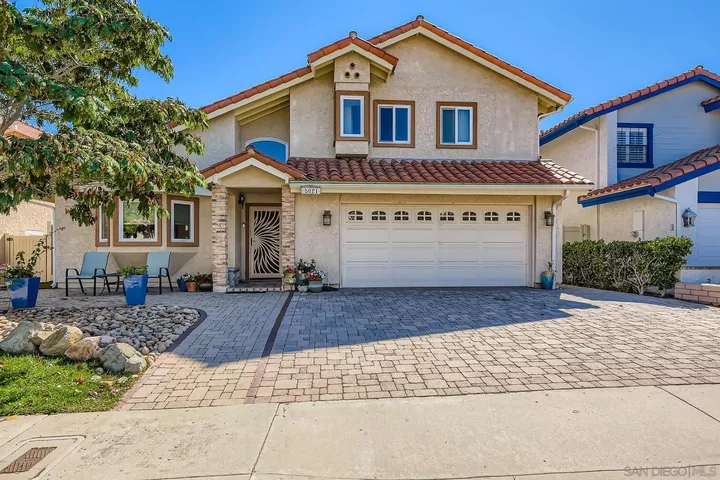 5021 Via Cinta  San Diego CA 92122 photo