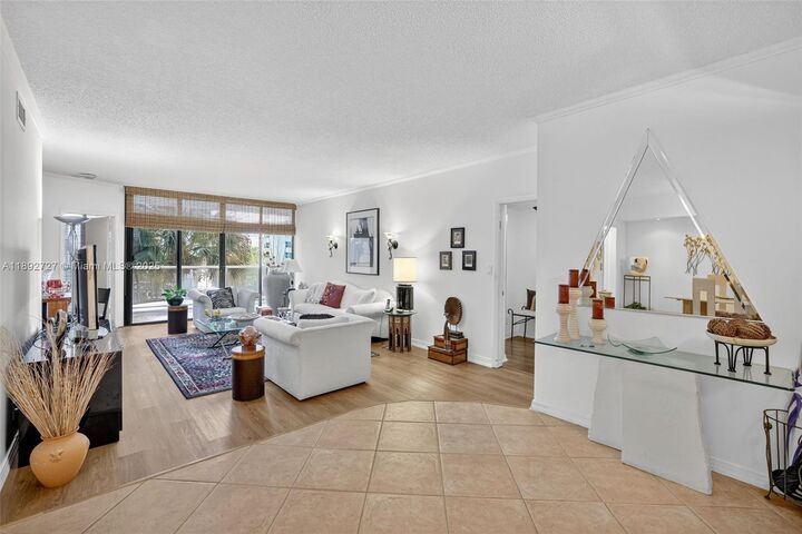 Property Photo: 20281 E Country Club Dr 210 FL 33180