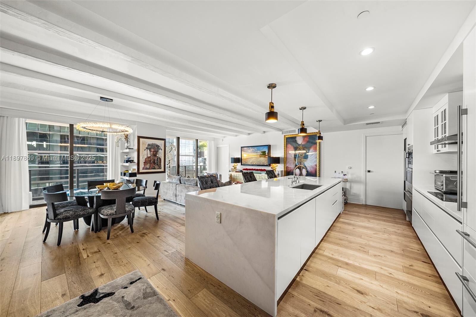 Property Photo: 801 S Miami Ave 4507/8 FL 33130