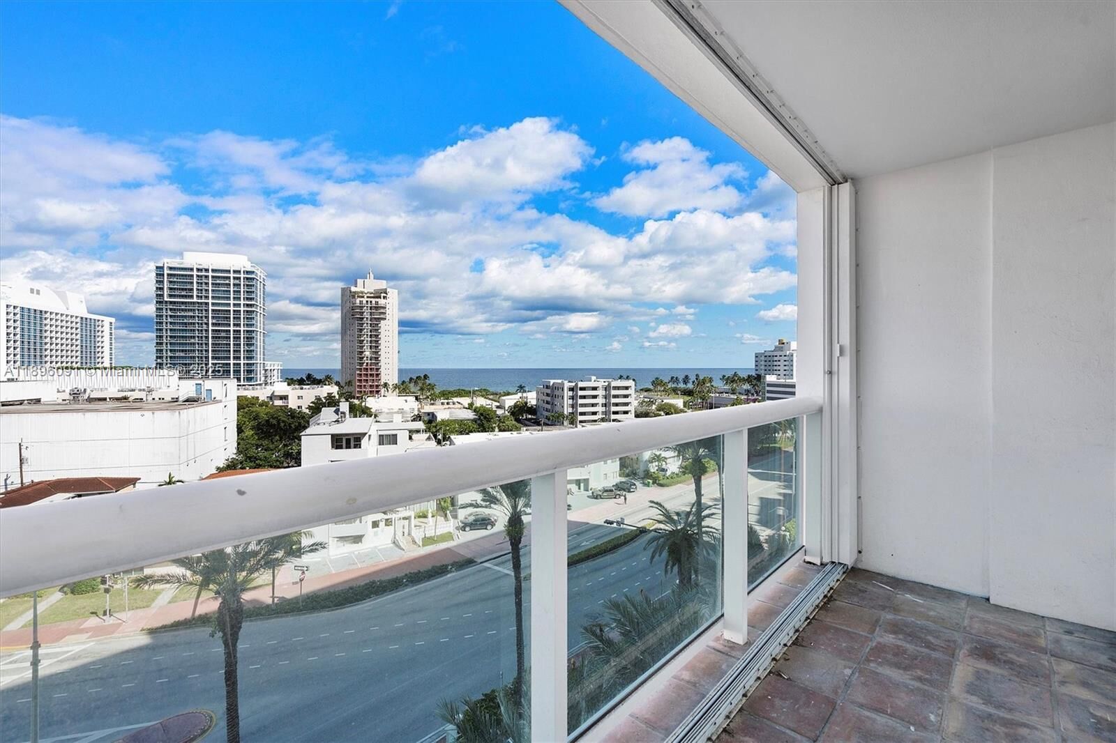 Property Photo: 6770 Indian Creek Dr 8R FL 33141