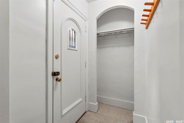 Property Photo: 131 6th Street E SK S7H 1B4
