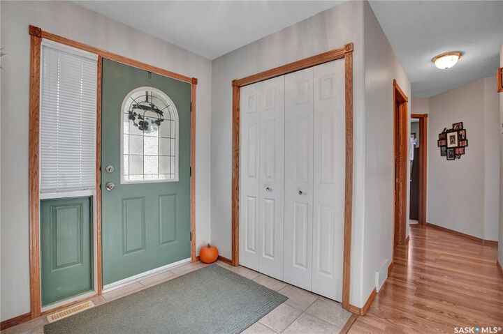 Property Photo: 212 Willow Drive SK S0K 3A0