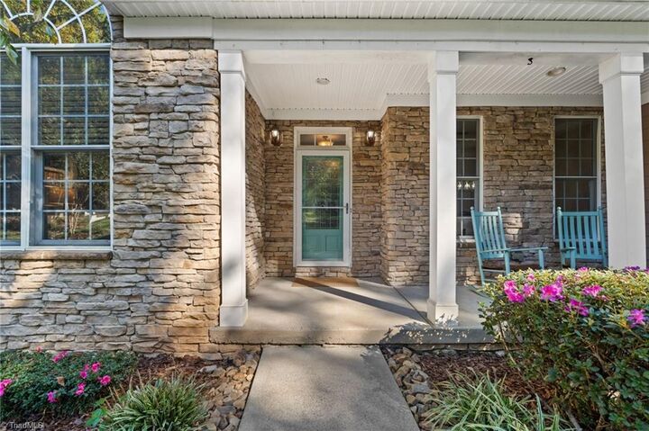 Property Photo: 405 Saint Andrews Road NC 28625