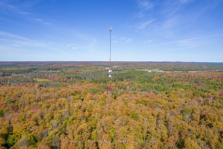 Photo de la propriété:  671 Tower Road  ON P0A 1Z0 
