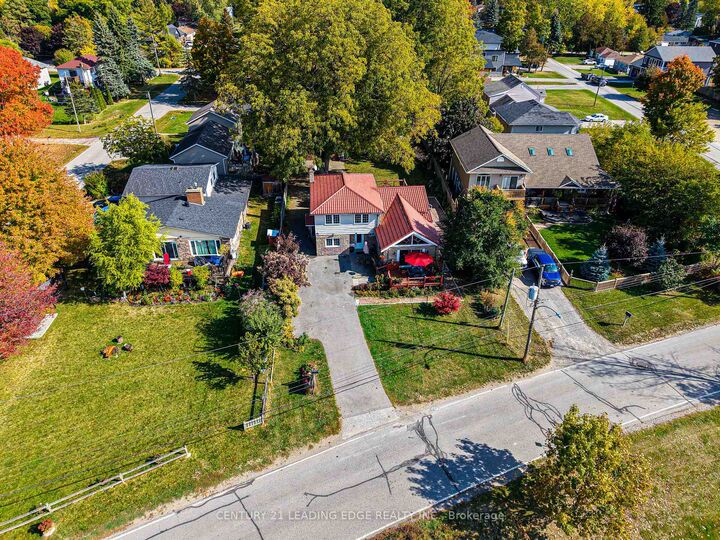 Property Photo: 55 Lake Drive N ON L4P 1A5