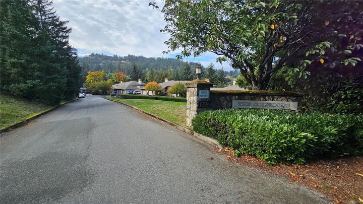 Property Photo: 639 Kildew Rd 12 BC V9B 1Z6