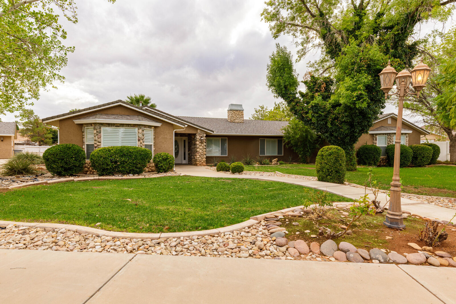 Property Photo: 2897 S Palm Cir UT 84790