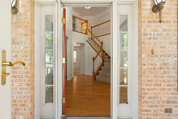 Property Photo: 907 Northridge Dr PA 16046