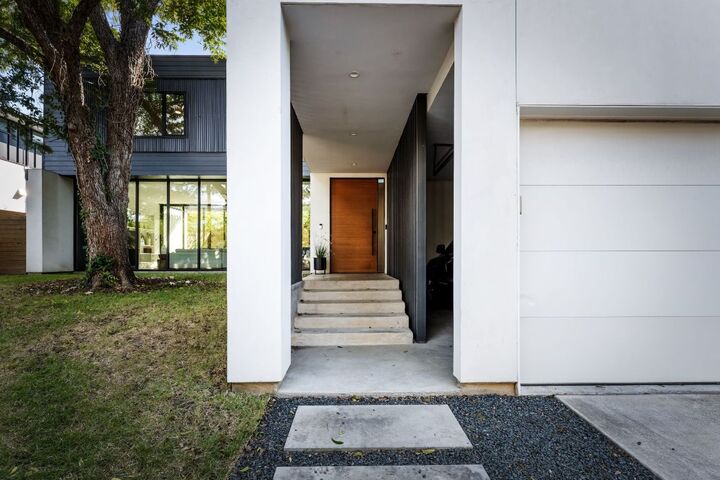 Property Photo:  2005 Melridge Place  TX 78704