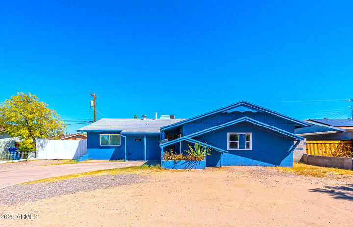 Property Photo:  3115 N 55th Avenue  AZ 85031 