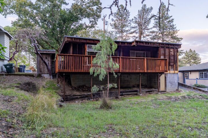 Property Photo: 555 Redwood Avenue CA 95490