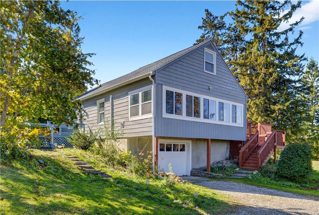 Property Photo:  40 Benjamin Hill Road  NY 14867