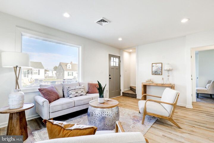 Property Photo: 20 N Martin Lane PA 19074